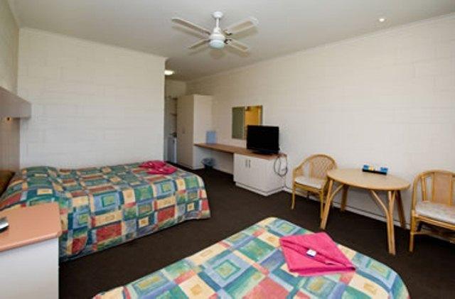 Barmera Lake Resort Motel Oda fotoğraf