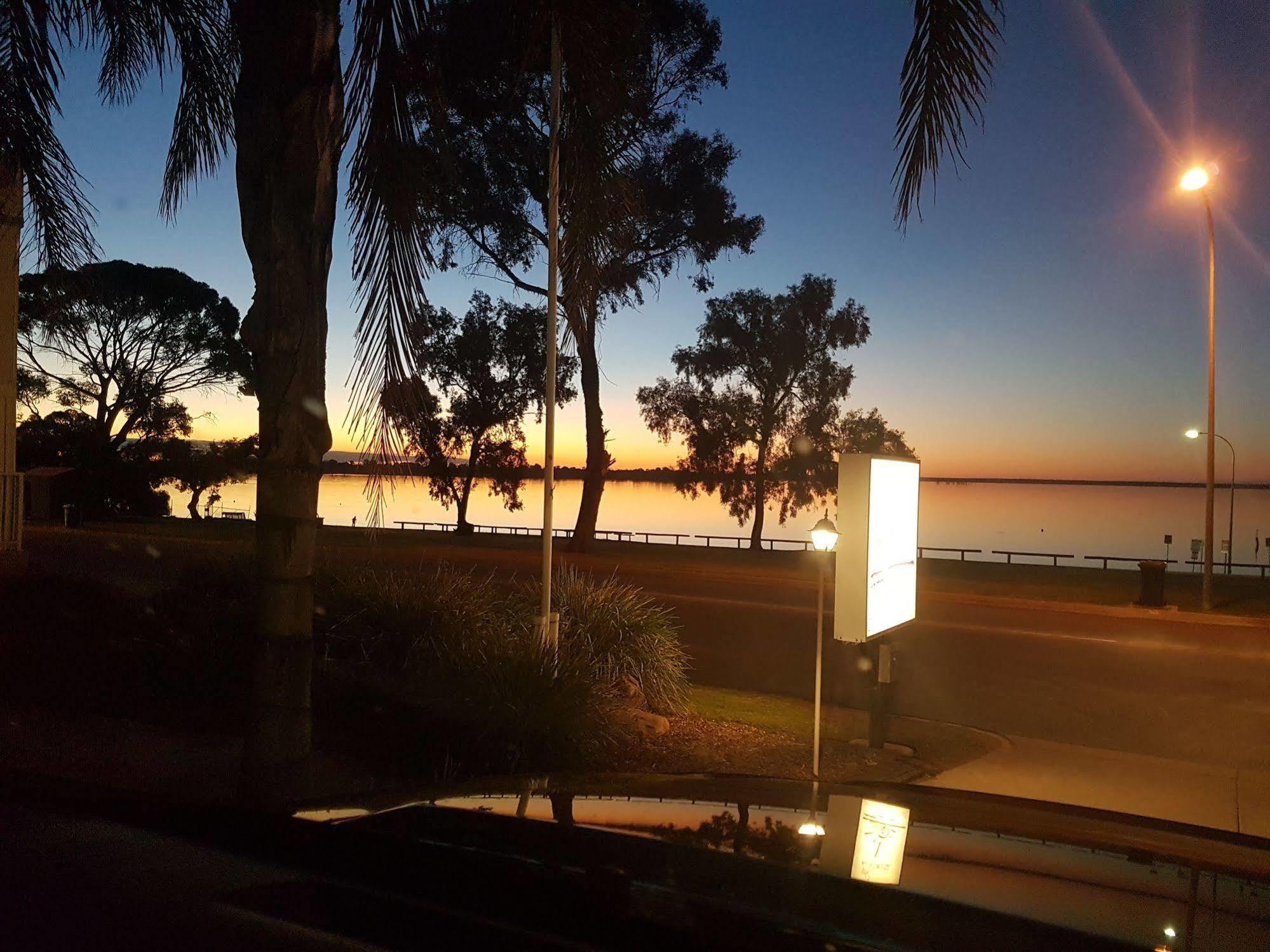 Barmera Lake Resort Motel Dış mekan fotoğraf
